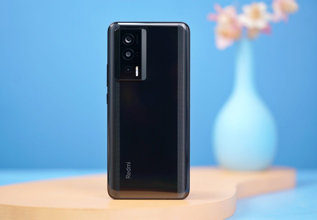 Redmi K60 Pro показали на живых фото