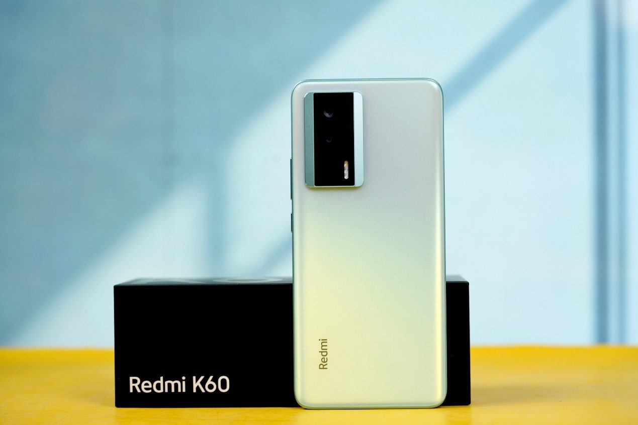 Redmi K60 продемонстрировали на живых фото