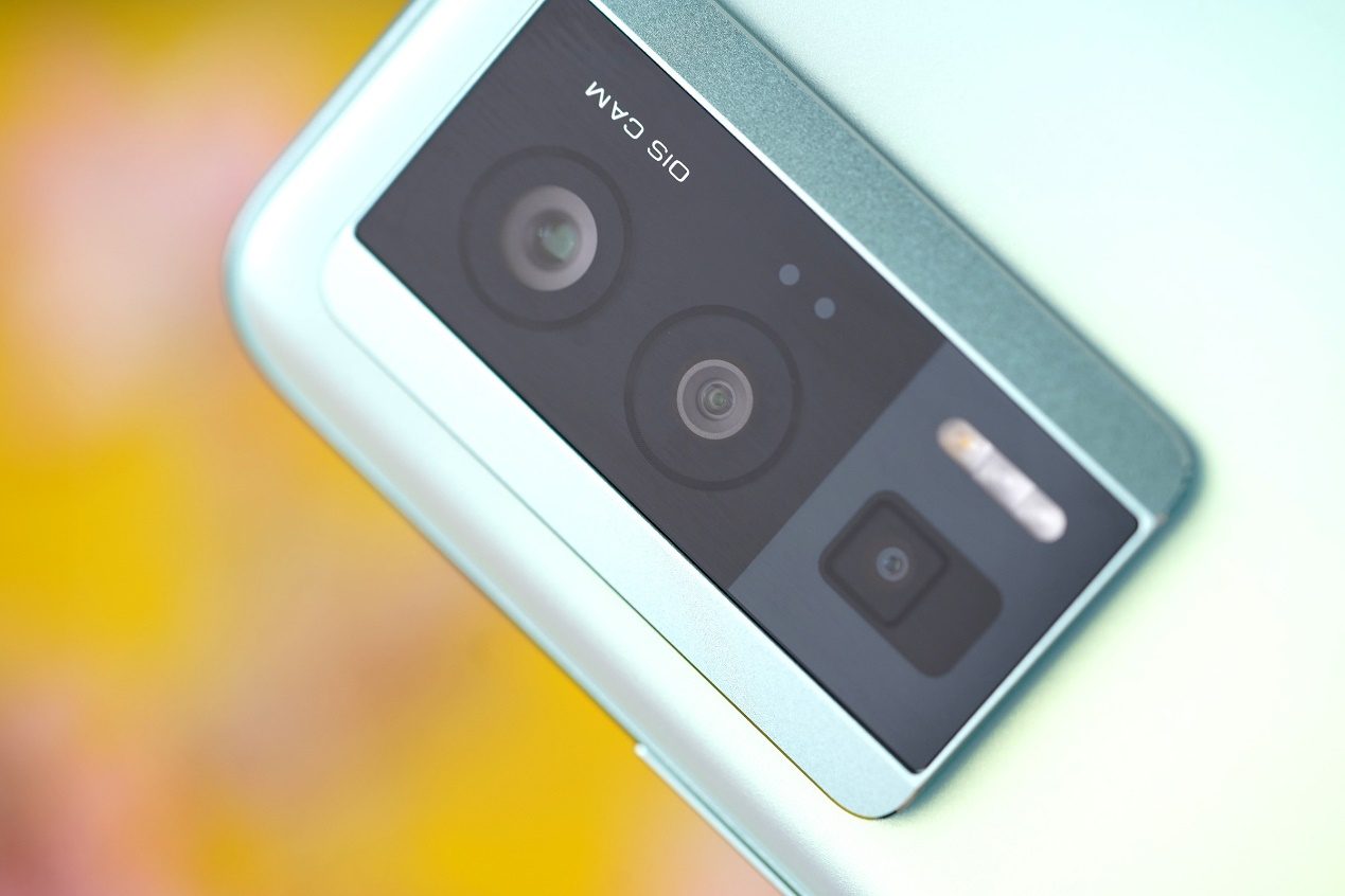 Redmi K60 продемонстрировали на живых фото